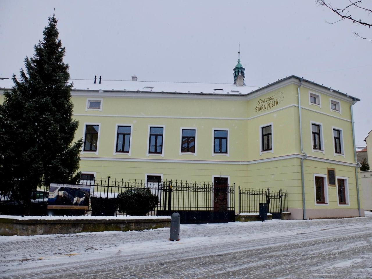 Penzion Stara Posta Frydek-Mistek Luaran gambar
